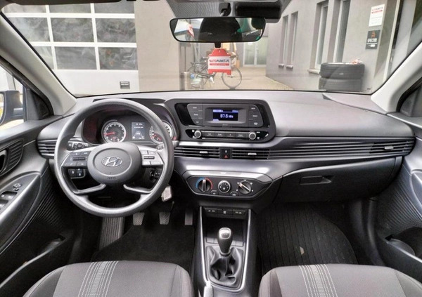 Hyundai i20 cena 54900 przebieg: 74017, rok produkcji 2021 z Młynary małe 277